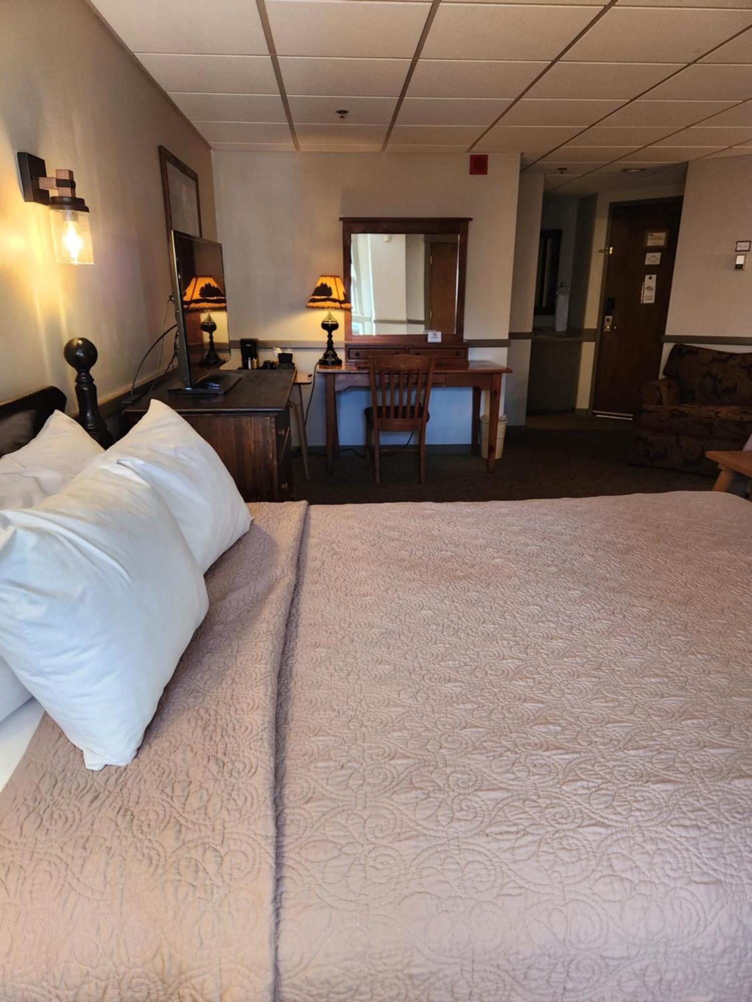 The Common Man Inn, Spa & Lodge بليموث المظهر الخارجي الصورة